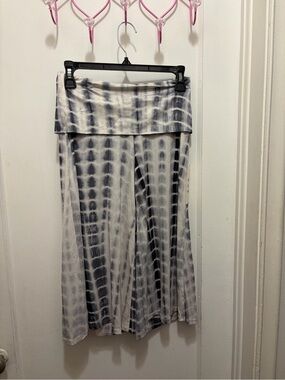 Good Days Project grey tie-dye fold over gaucho pants Size S